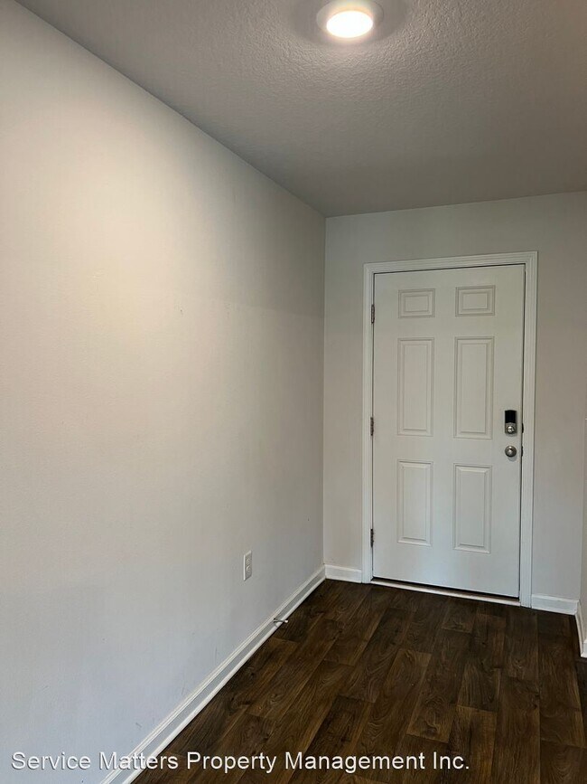Foto del edificio - 5 br, 3 bath House - 7571 Oak Lake Blvd