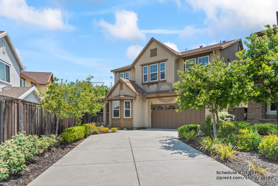 Primary Photo - 6899 Alamilla Dr