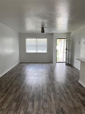 Building Photo - 2942 Candlewick Ln