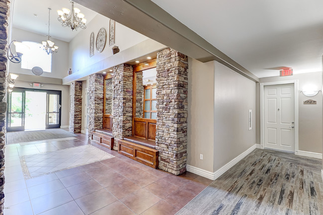Building Photo - 5450 E Deer Valley Dr
