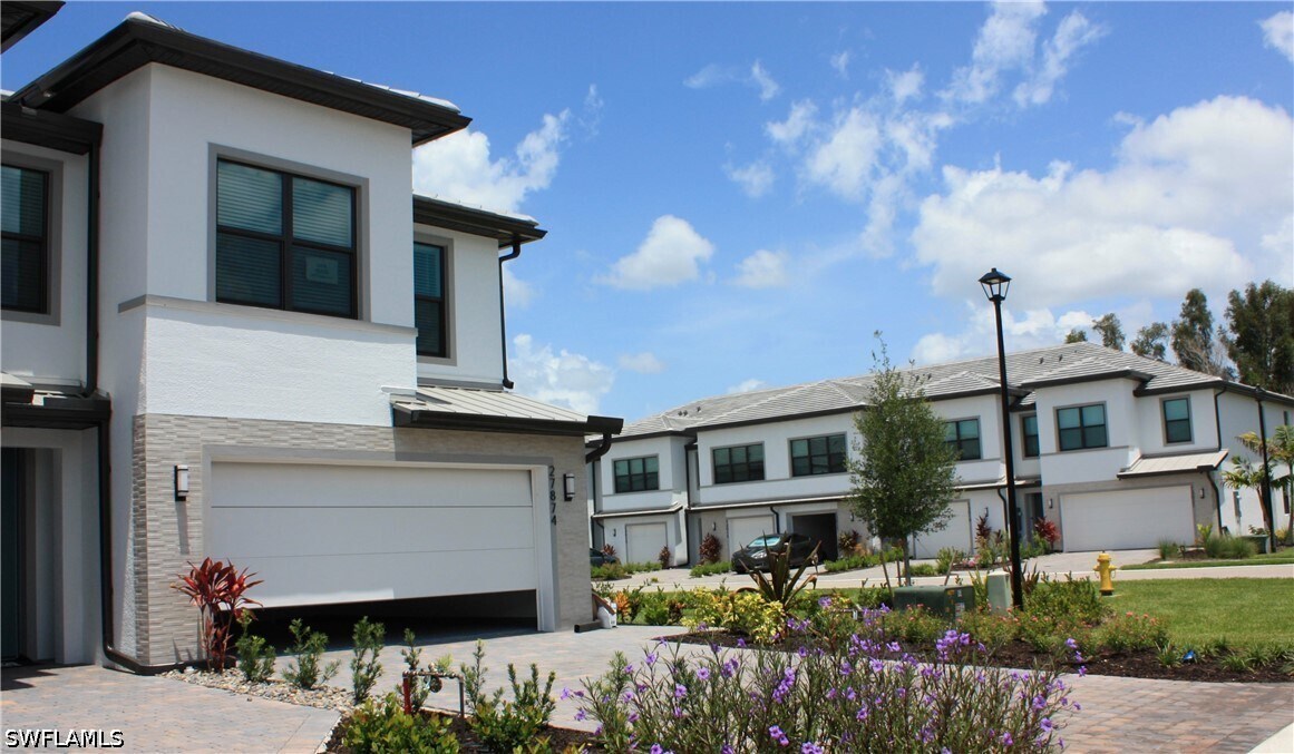 Foto del edificio - 27874 Radiant Ct