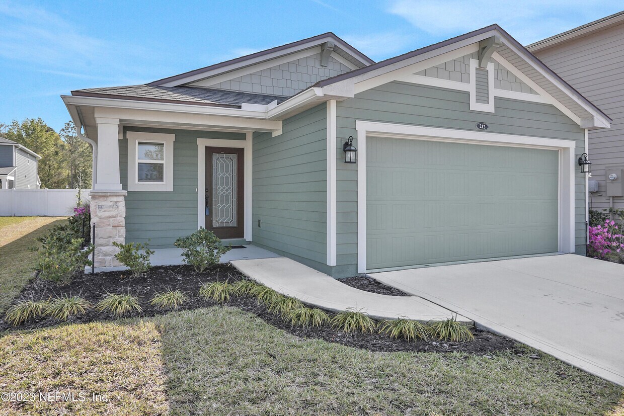 Foto principal - 212 Ruskin Dr