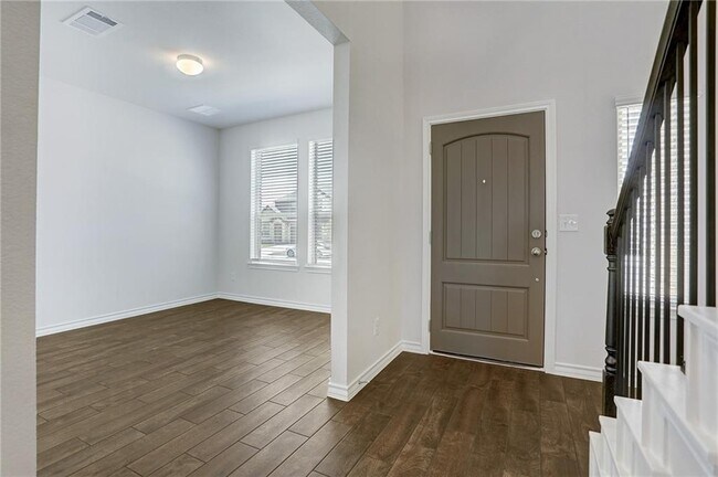 Building Photo - 352 Capstone Rd