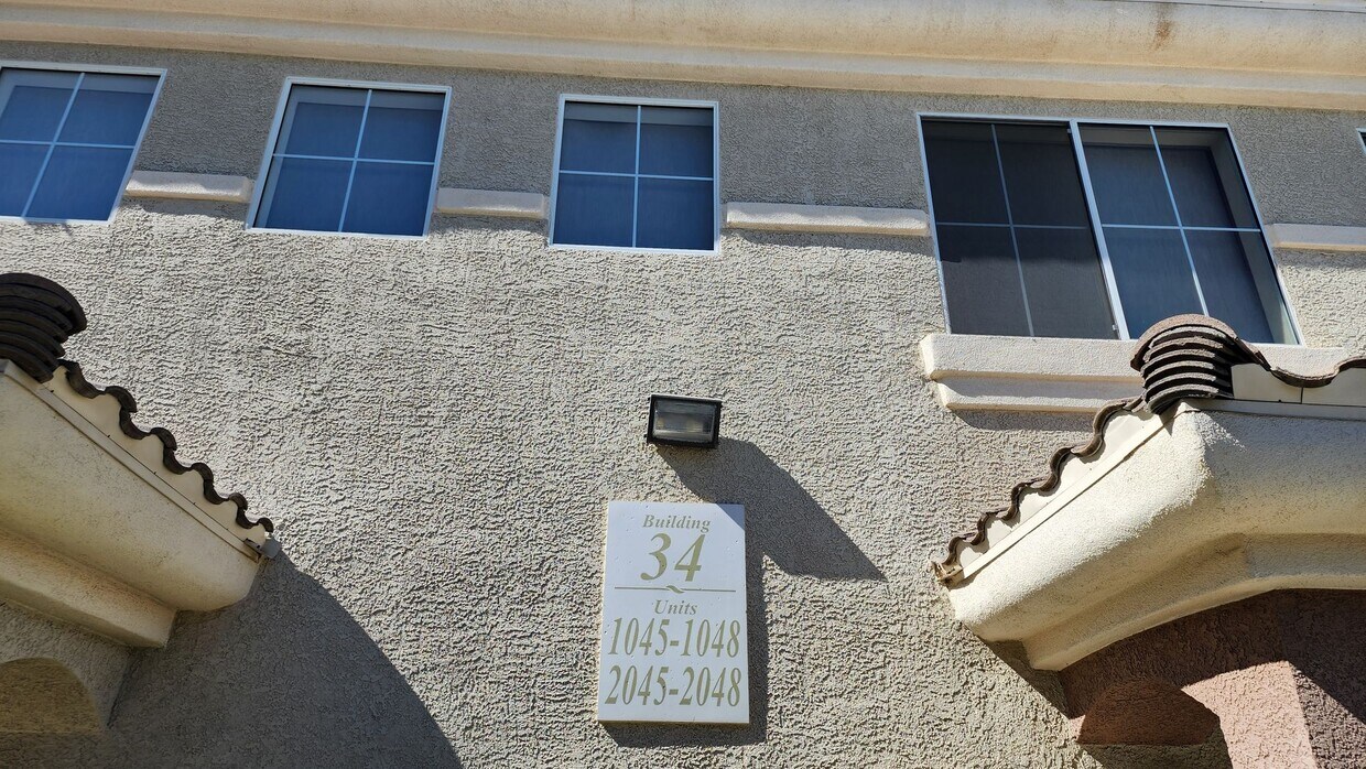 Foto principal - One Bedroom Condo in the Southwest