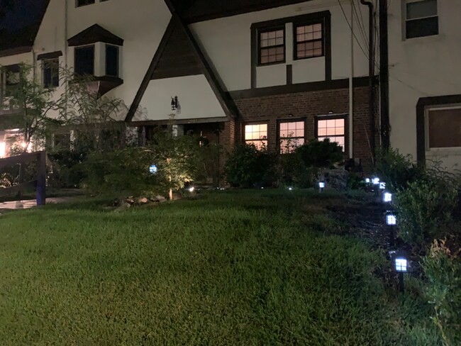 Foto del edificio - 29-07 Bell Blvd