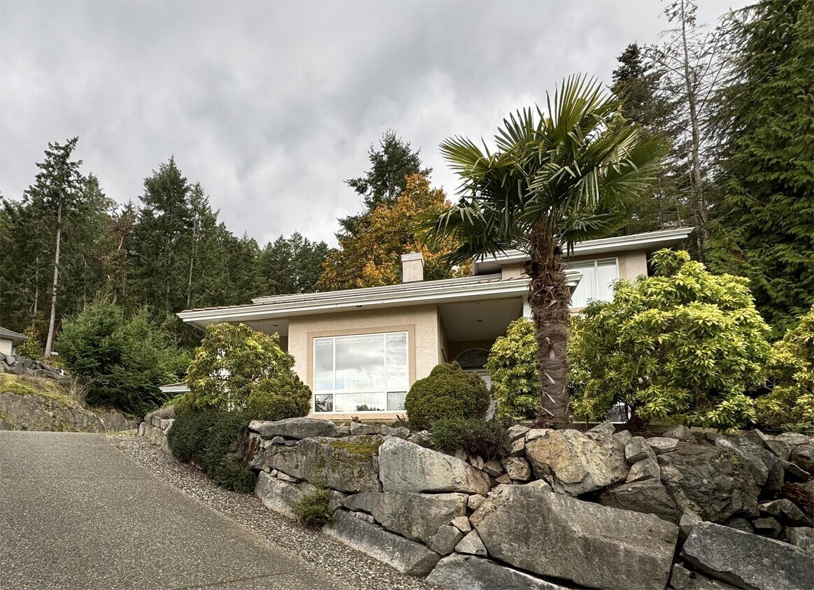 2429 Ainsley Pl, Nanoose Bay, BC V9P 9G9 House for Rent in Nanoose