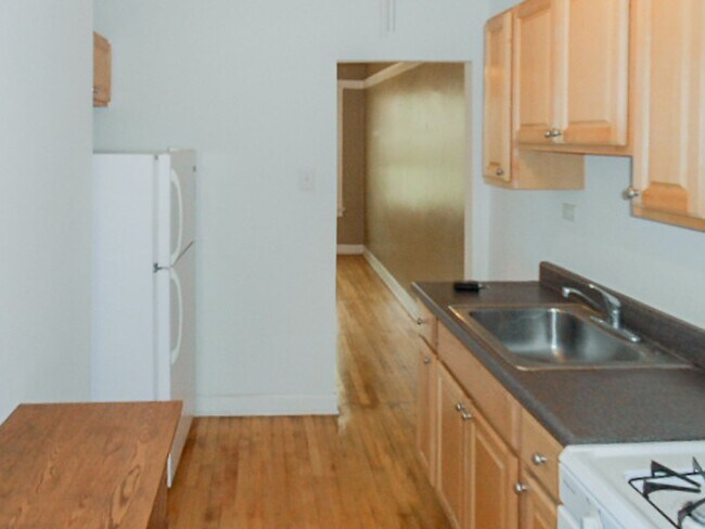 Foto del edificio - 5107 N Winchester Ave