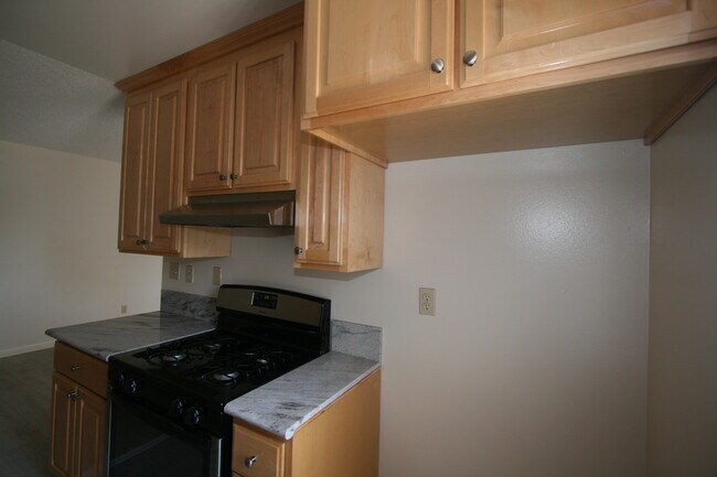 Foto del edificio - 2301 N Fairview St