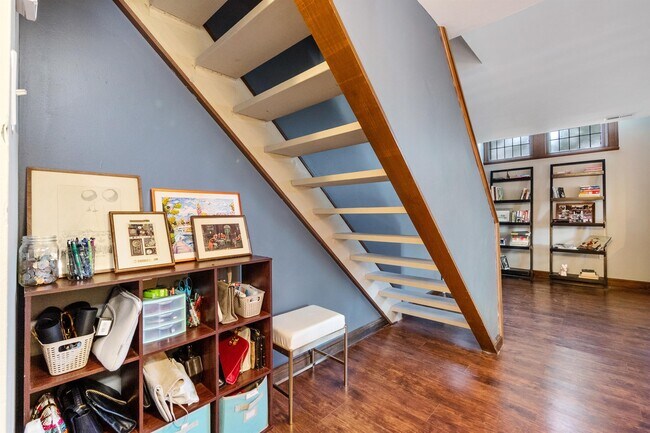 Foto del edificio - 1052 S Kingshighway Blvd