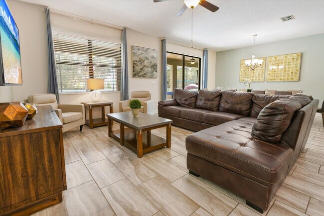 Foto del edificio - 1411 Rolling Fairway Dr