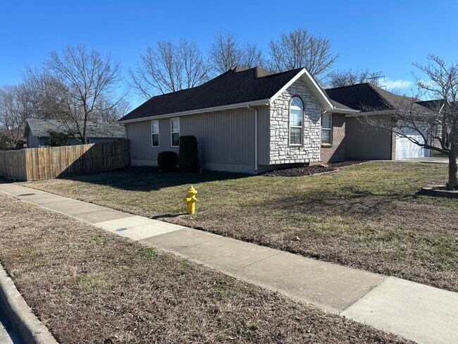 Foto del edificio - 3830 S Keystone Ave