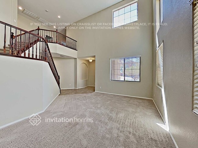 Building Photo - 2730 Craigmillar St