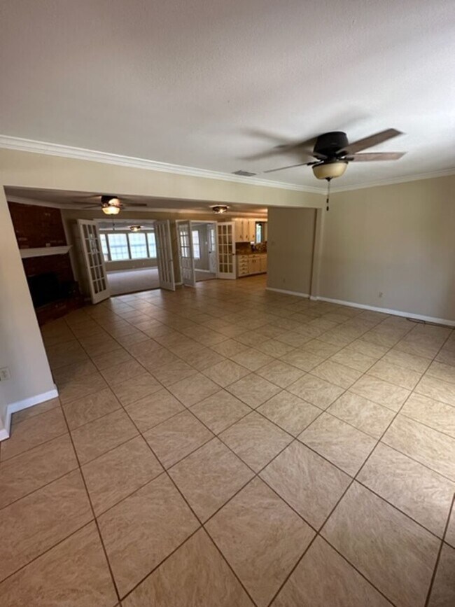 Foto del edificio - 2482 POST OAK RD