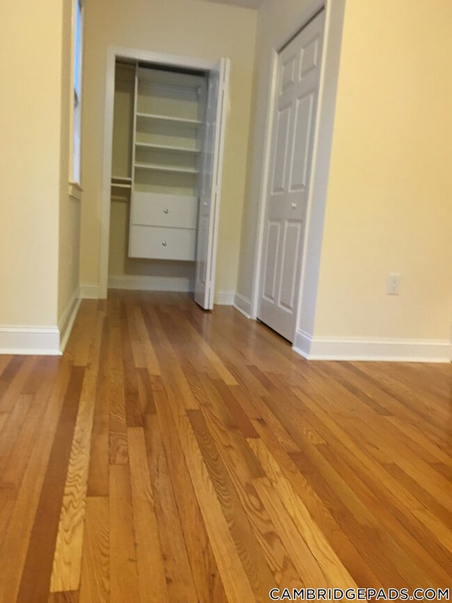 Foto del edificio - 1 Langdon Square