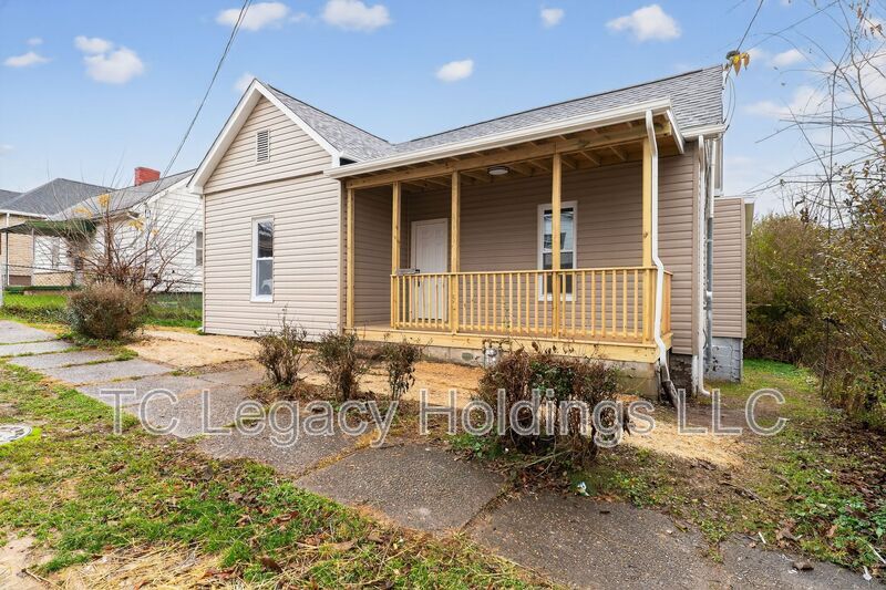 Primary Photo - 1013 N 15th St