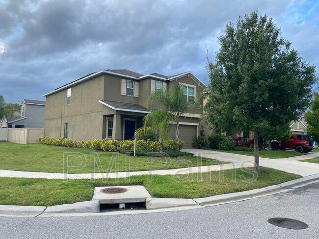 Foto del edificio - 17052 Peaceful Valley Dr