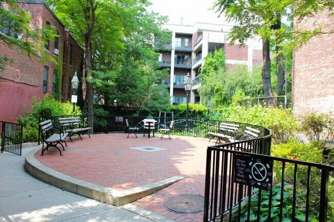 Foto del edificio - 42 Anderson St