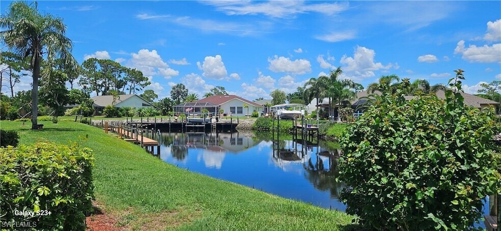 Building Photo - 15140 Riverbend Blvd