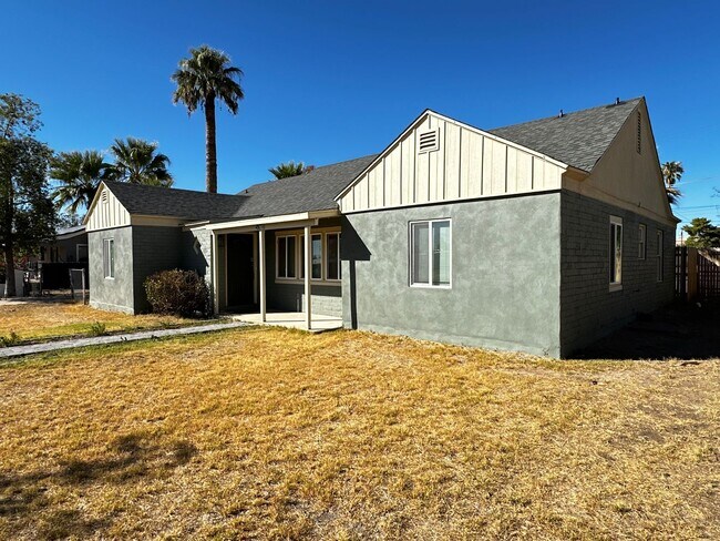 Foto del edificio - Charming Newly Remodeled 3 Bedroom 2 Bathr...