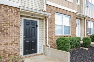 Building Photo - 8047 Logan Dr