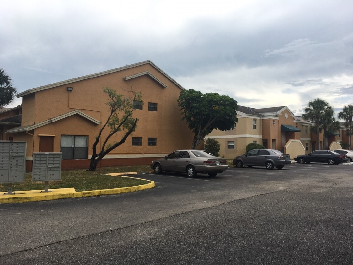 Photo - 2457 NW 56th Ave (Lauderhill, FL)