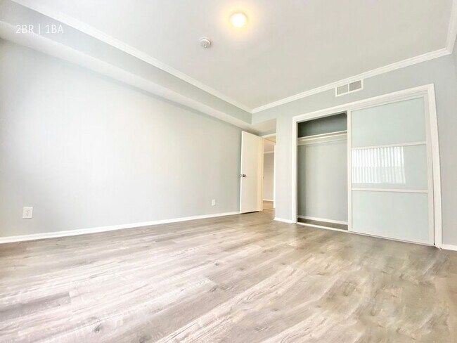 Building Photo - 701 S Hobart Blvd