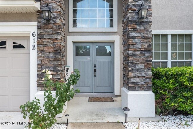 Foto del edificio - 612 Chestwood Chase Dr