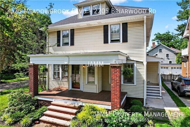 Foto del edificio - 3025 Meadowbrook Blvd