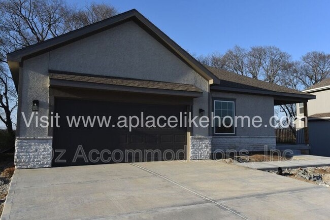 Building Photo - 15264 W 171st Ter