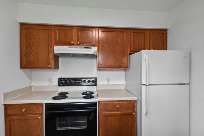 Building Photo - 1404 Wilshire Cir
