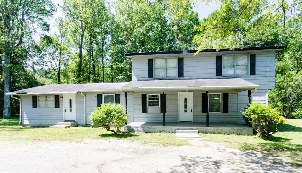 Primary Photo - 135 Nowhere Rd