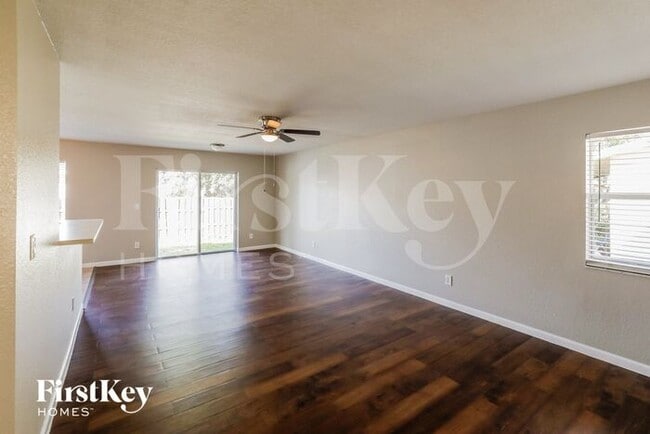 Foto del edificio - 2607 NW 14th St