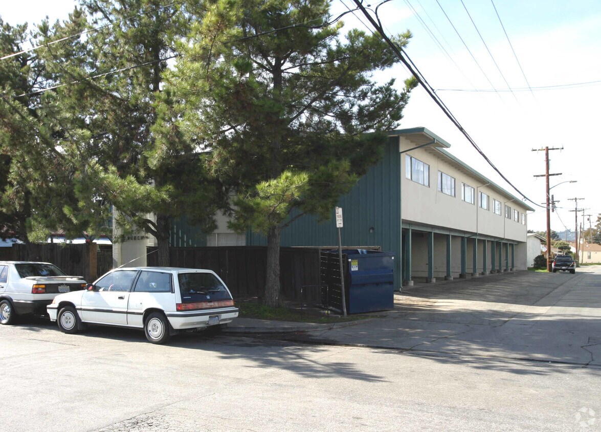 Foto del edificio - 875 Beech St