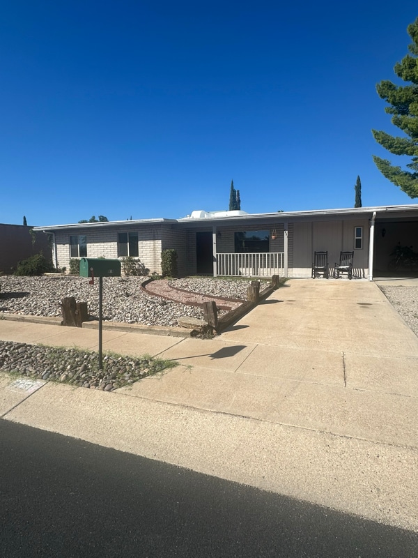 Building Photo - 7651 E Mary Dr