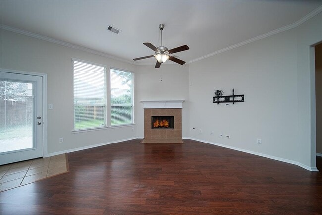 Building Photo - 7110 Durango Creek Dr