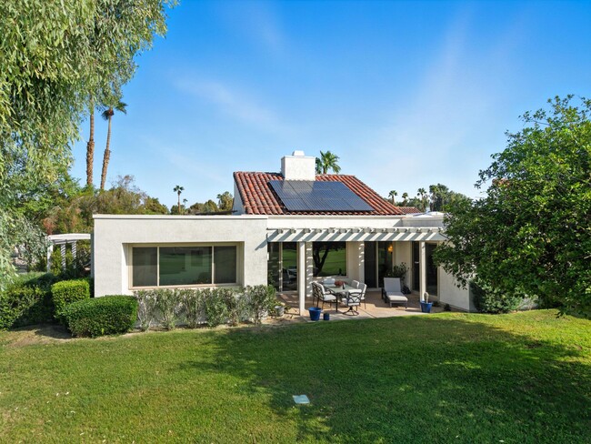 Building Photo - 809 Inverness Dr