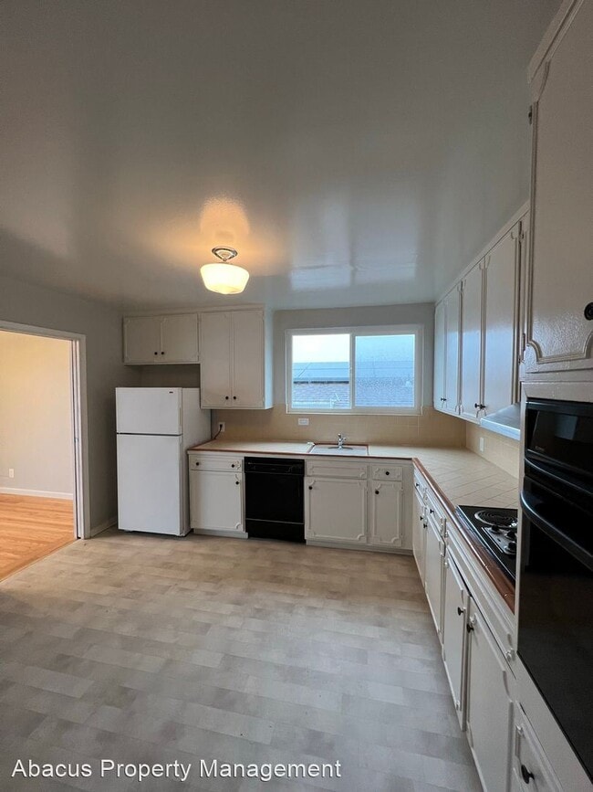 Building Photo - 3 br, 3 bath House - 118 Alta Vista Way