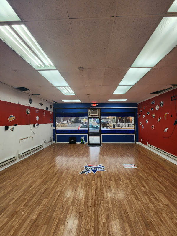 Building Photo - 387 North Ave