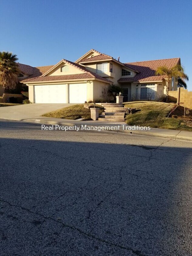 Executive Pool Home West Palmdale House for Rent in Palmdale, CA