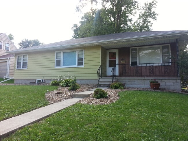 Foto del edificio - 2209 Franklin St