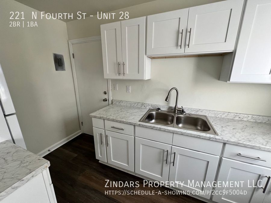 Foto principal - Newly Renovated 2 Bedroom 1 Bathroom Apart...
