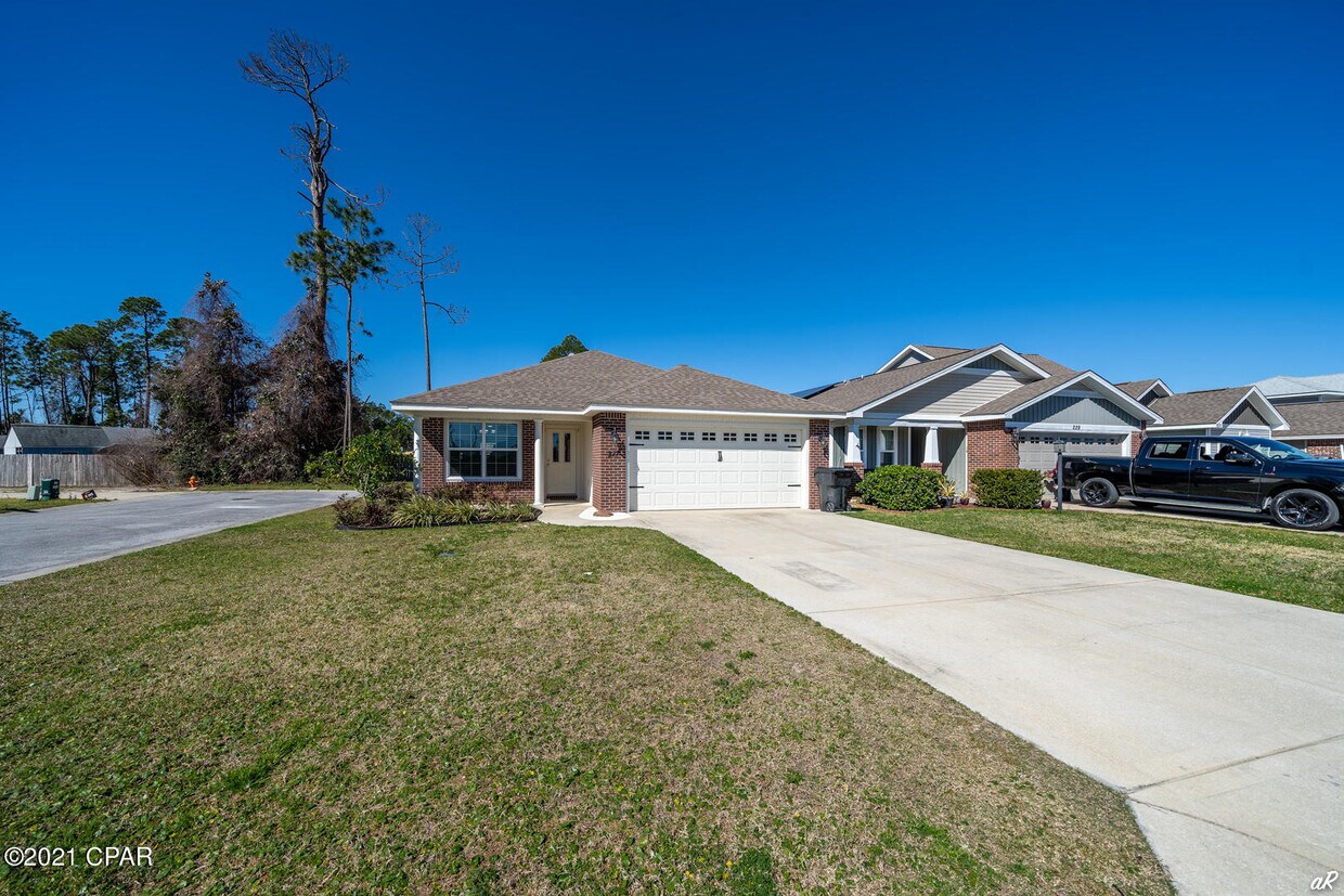227 Woodlawn Ct, Panama City Beach, FL 32407 House Rental in Panama