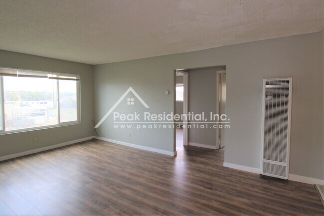 Building Photo - Marysville6042