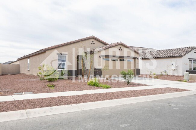 Foto del edificio - 1131 E Brookwood Dr