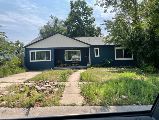 Building Photo - 2447 Yorktown Rd