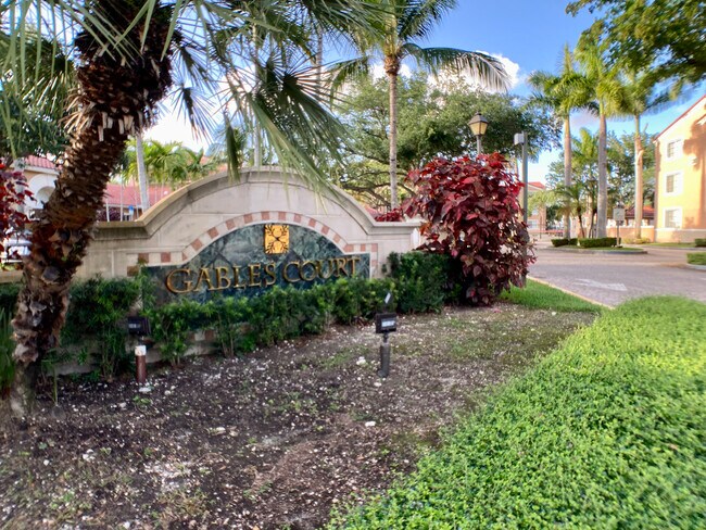 Foto del edificio - 6821 SW 44th St