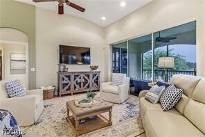 Primary Photo - 12037 Brassie Cir