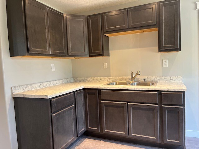 Cocina nueva - 3203 W Augustana St