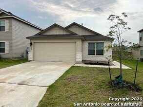 Building Photo - 518 Wild Olive Wy