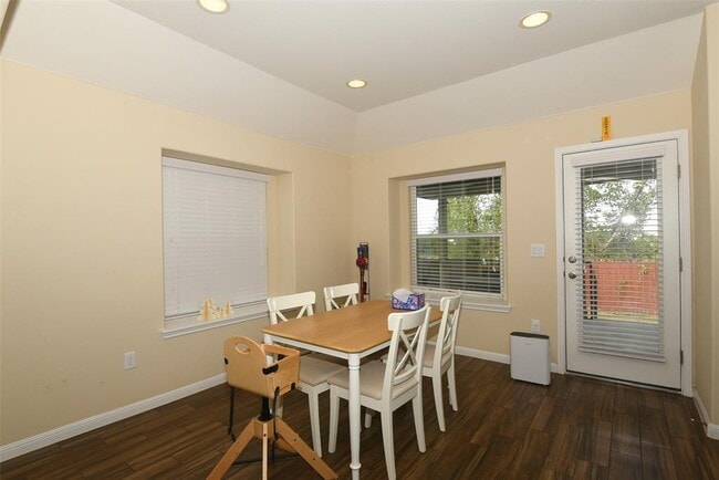 Building Photo - 11612 Santa Elena Ln